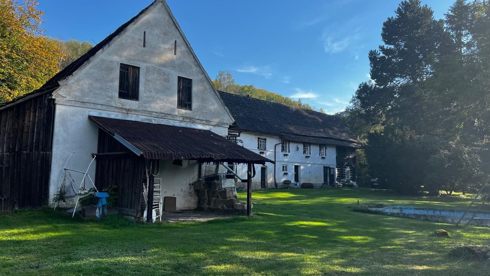 Predaj rekreačného objektu 350 m², pozemok 2.497 m², Úštěk, Ústecký kraj Predaj rekreačného objektu 350 m², pozemok 2.497 m², Úštěk, Ústecký kraj