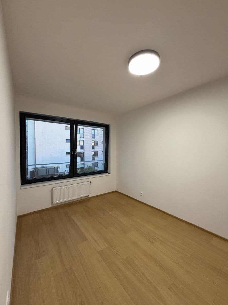 Prenájom bytu 2-izbový 53 m², Za Pískovnou, Praha, Praha Prenájom bytu 2-izbový 53 m², Za Pískovnou, Praha, Praha