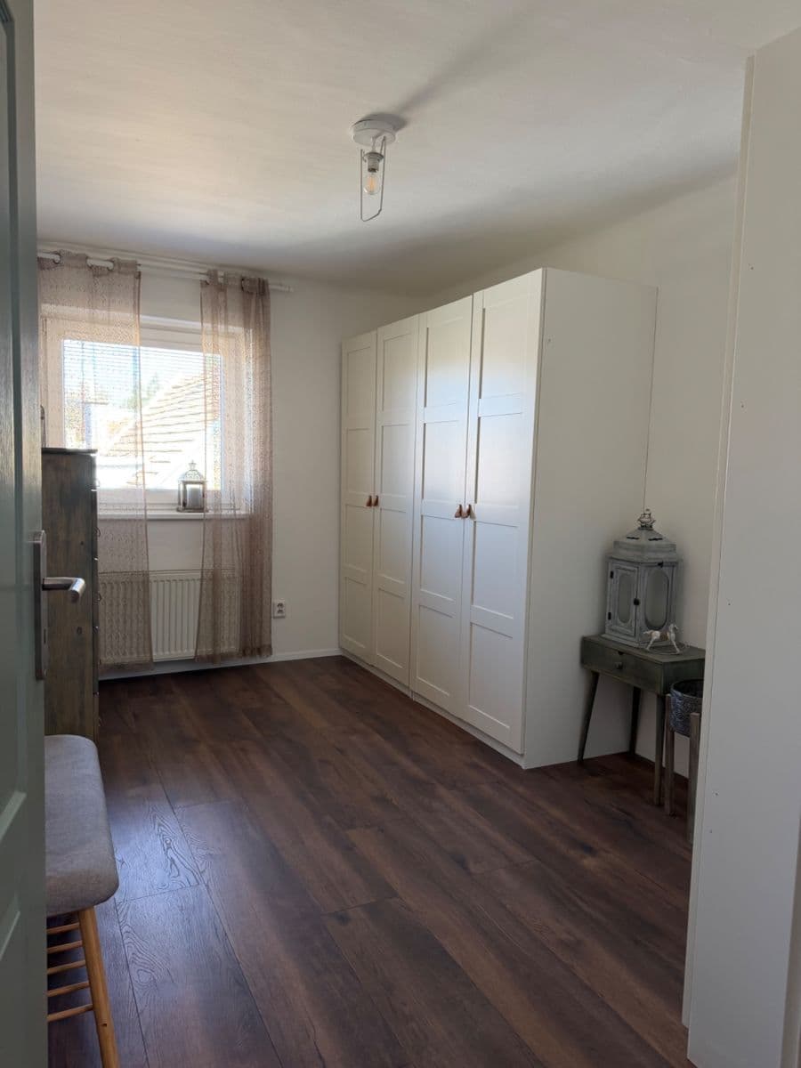 Prenájom bytu 3-izbový 78 m², Doležalova, Brno, Jihomoravský kraj Prenájom bytu 3-izbový 78 m², Doležalova, Brno, Jihomoravský kraj