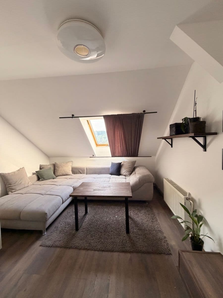 Prenájom bytu 3-izbový 78 m², Doležalova, Brno, Jihomoravský kraj Prenájom bytu 3-izbový 78 m², Doležalova, Brno, Jihomoravský kraj