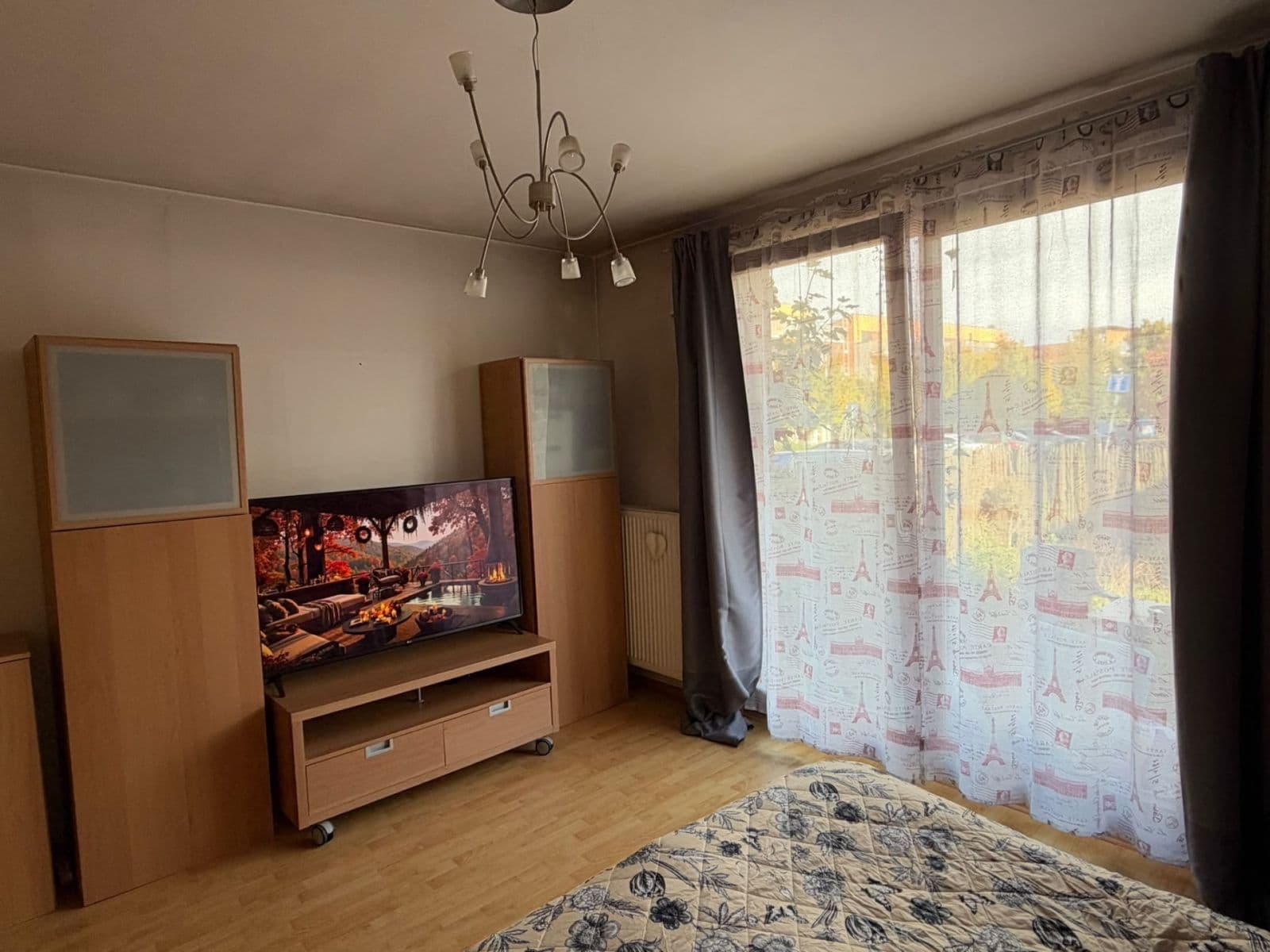 Prenájom bytu 1-izbový 33 m², B. Němcové, Hostivice, Středočeský kraj Prenájom bytu 1-izbový 33 m², B. Němcové, Hostivice, Středočeský kraj