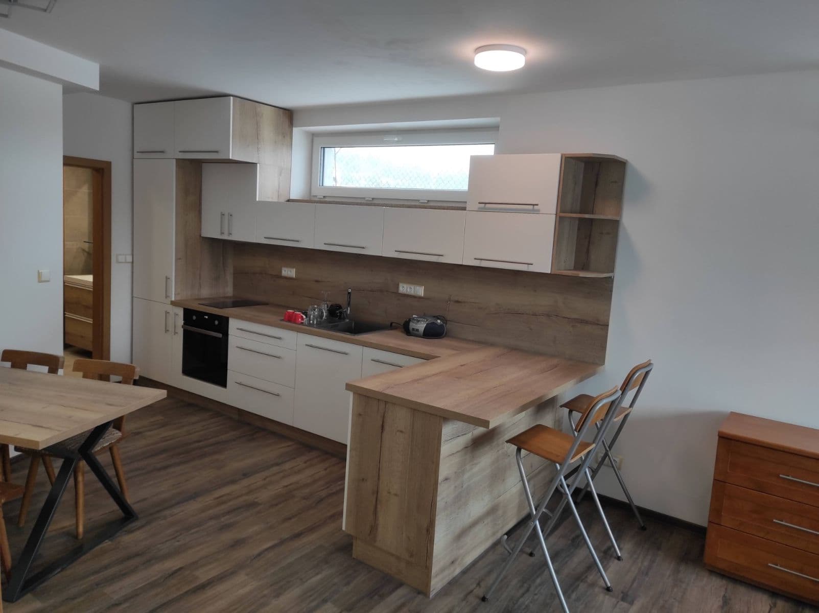 Prenájom bytu 1-izbový 38 m², Podkomorská, Brno, Jihomoravský kraj Prenájom bytu 1-izbový 38 m², Podkomorská, Brno, Jihomoravský kraj