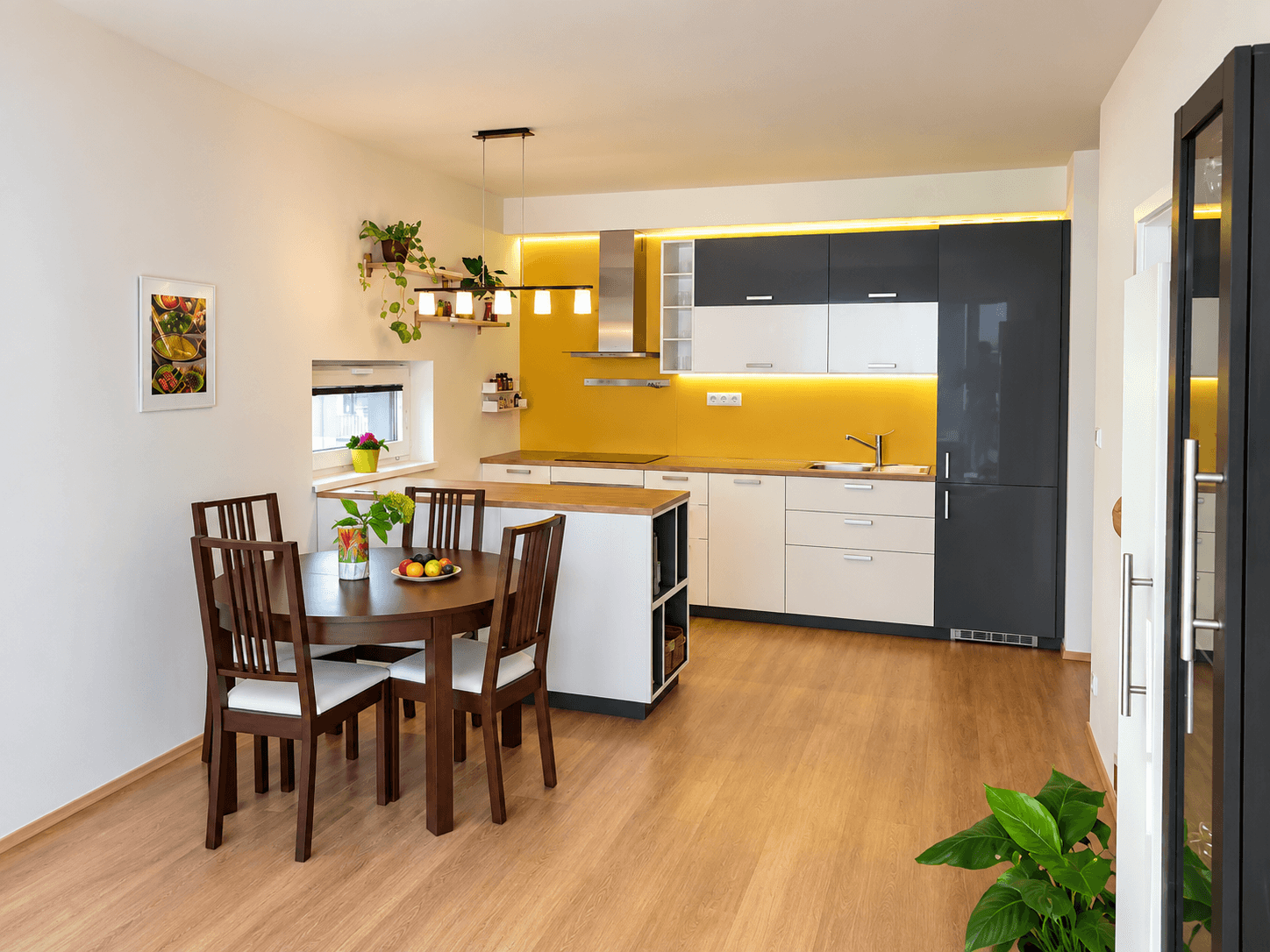 Prenájom bytu 2-izbový 55 m², Zakšínská, Praha, Praha Prenájom bytu 2-izbový 55 m², Zakšínská, Praha, Praha
