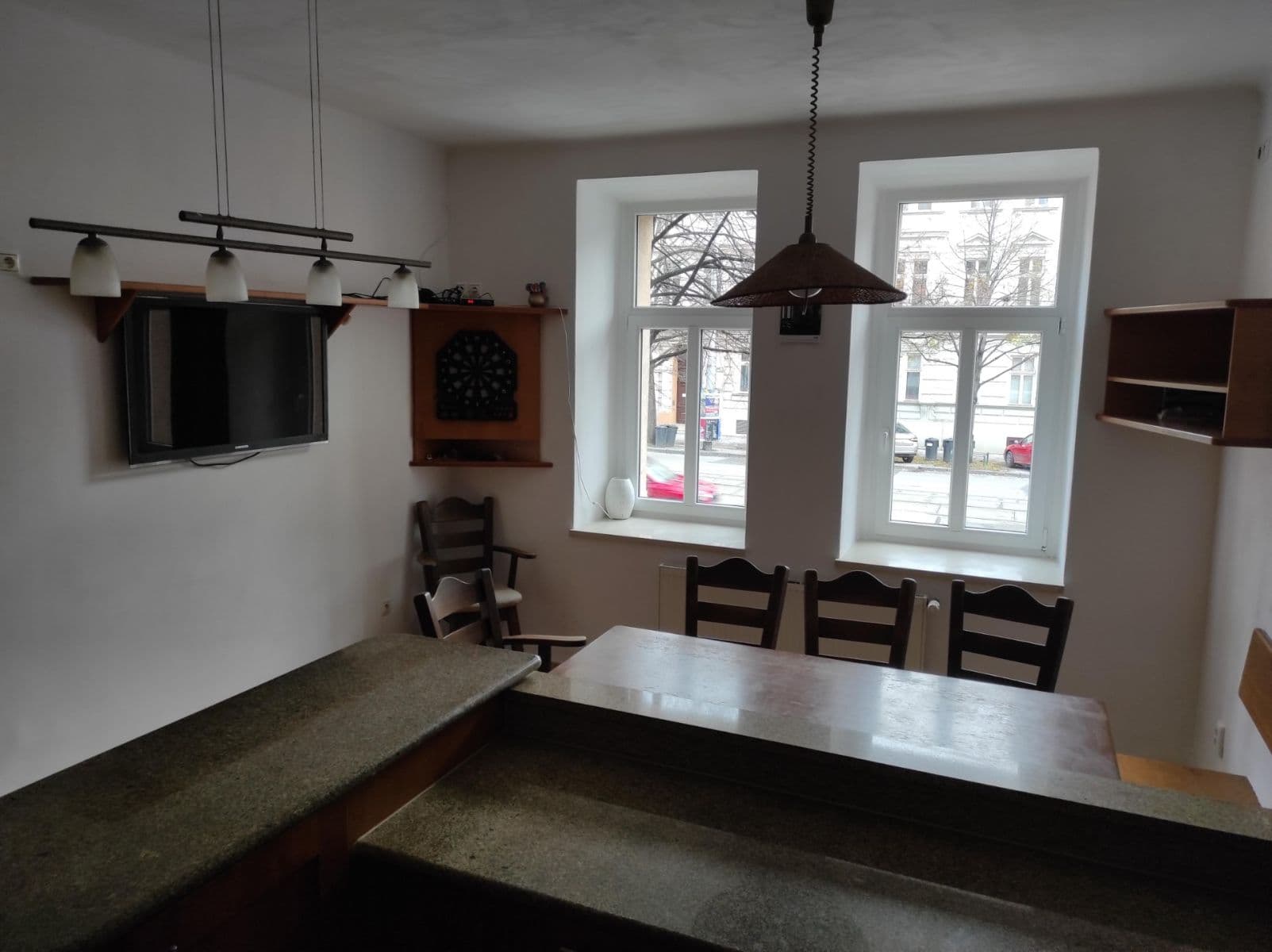 Prenájom bytu 5-izbový 111 m², Štefánikova, Brno, Jihomoravský kraj Prenájom bytu 5-izbový 111 m², Štefánikova, Brno, Jihomoravský kraj