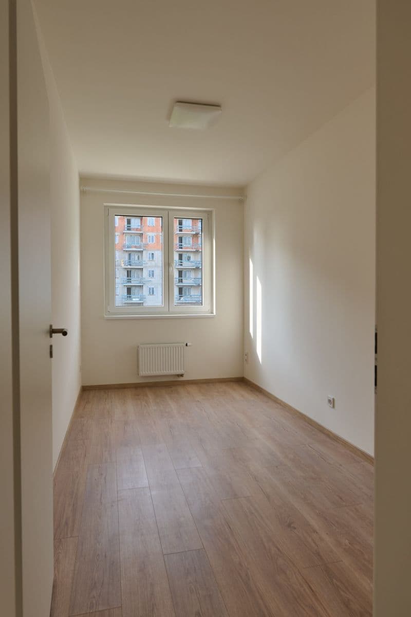 Prenájom bytu 3-izbový 63 m², Arnošta Staňka, Praha, Praha Prenájom bytu 3-izbový 63 m², Arnošta Staňka, Praha, Praha
