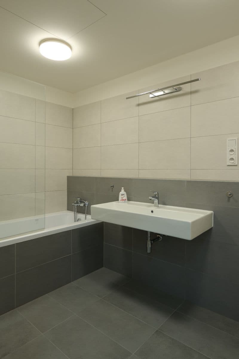 Prenájom bytu 3-izbový 63 m², Arnošta Staňka, Praha, Praha Prenájom bytu 3-izbový 63 m², Arnošta Staňka, Praha, Praha