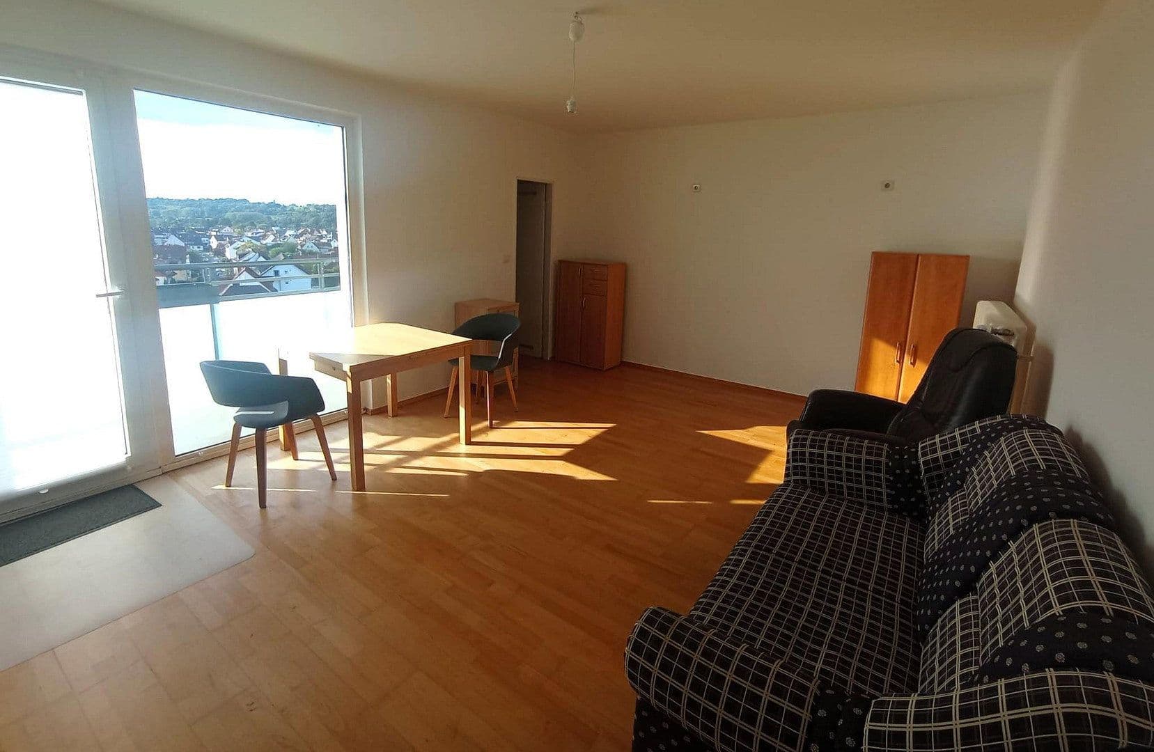 Prenájom bytu 2-izbový 56 m², Am Kreuzstein, Maintal, Hesensko Prenájom bytu 2-izbový 56 m², Am Kreuzstein, Maintal, Hesensko
