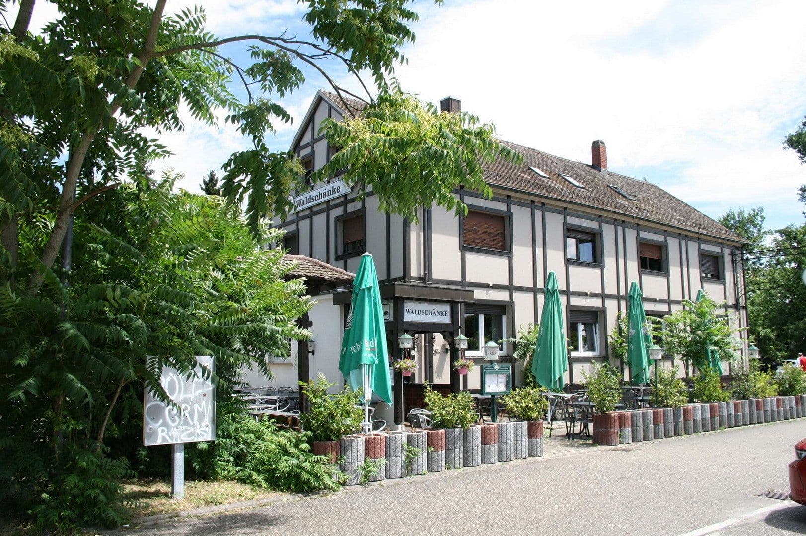 Predaj nebytového priestoru 2.000 m², Herrenalber Straße 1, Rheinstetten, Bádensko-Wurttembersko Predaj nebytového priestoru 2.000 m², Herrenalber Straße 1, Rheinstetten, Bádensko-Wurttembersko
