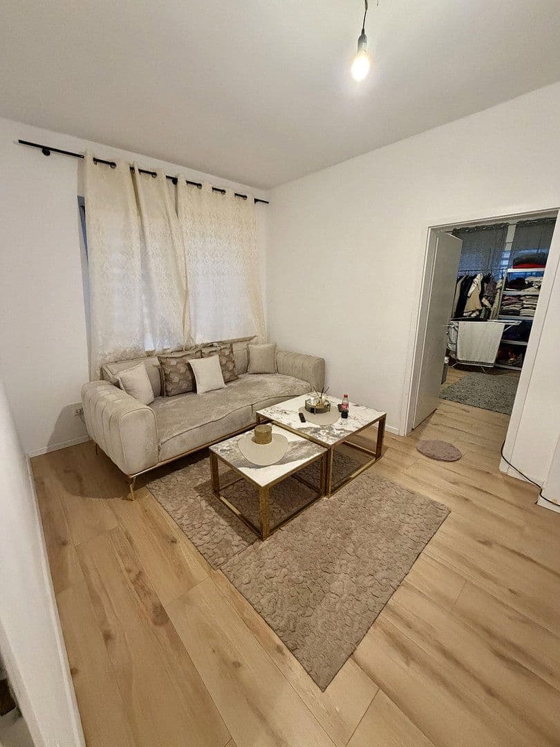Prenájom bytu 2-izbový 45 m², Nordstr 60, Wuppertal, Severné Porýnie - Westfálsko Prenájom bytu 2-izbový 45 m², Nordstr 60, Wuppertal, Severné Porýnie - Westfálsko