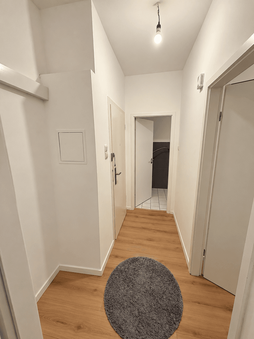 Prenájom bytu 2-izbový 45 m², Nordstr 60, Wuppertal, Severné Porýnie - Westfálsko Prenájom bytu 2-izbový 45 m², Nordstr 60, Wuppertal, Severné Porýnie - Westfálsko