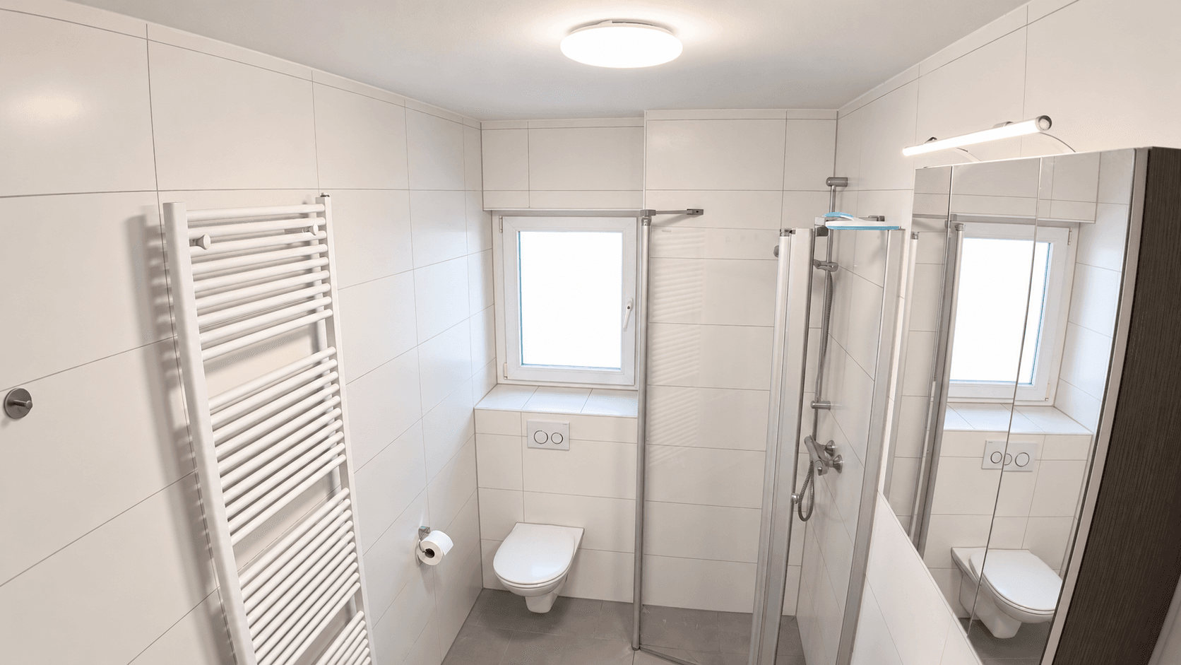 Prenájom bytu 2-izbový 50 m², Frankfurt am Main, Hesensko Prenájom bytu 2-izbový 50 m², Frankfurt am Main, Hesensko