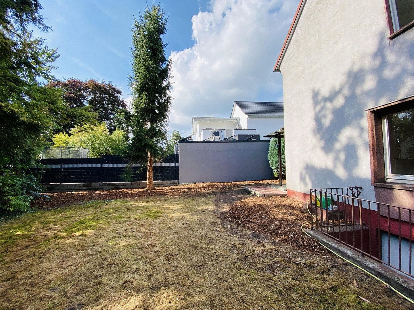 Predaj domu 99 m², pozemok 490 m², Otto-Hue-Str., Kamen, Severné Porýnie - Westfálsko Predaj domu 99 m², pozemok 490 m², Otto-Hue-Str., Kamen, Severné Porýnie - Westfálsko