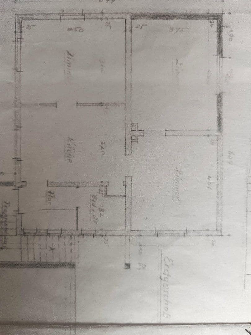 Predaj domu 160 m², pozemok 657 m², Ingelheim am Rhein, Porýnie-Falcko Predaj domu 160 m², pozemok 657 m², Ingelheim am Rhein, Porýnie-Falcko