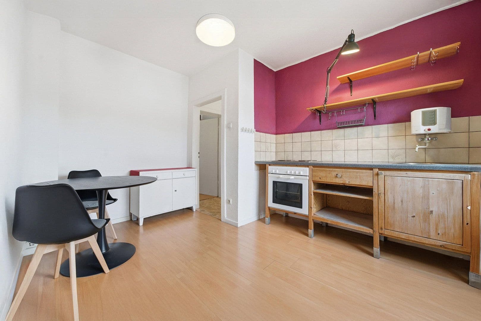 Prenájom bytu 1-izbový 35 m², Nieberdingstraße 40, Essen, Severné Porýnie - Westfálsko Prenájom bytu 1-izbový 35 m², Nieberdingstraße 40, Essen, Severné Porýnie - Westfálsko