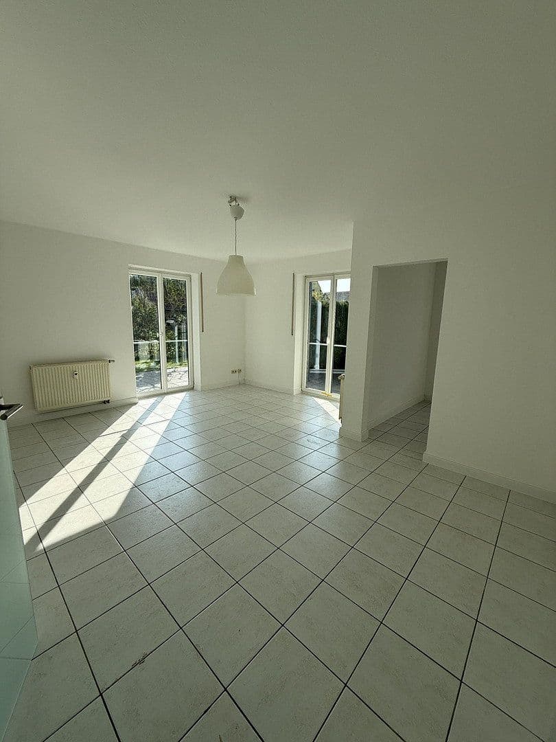 Predaj bytu 4-izbový 100 m², Hirschaid, Bavorsko Predaj bytu 4-izbový 100 m², Hirschaid, Bavorsko