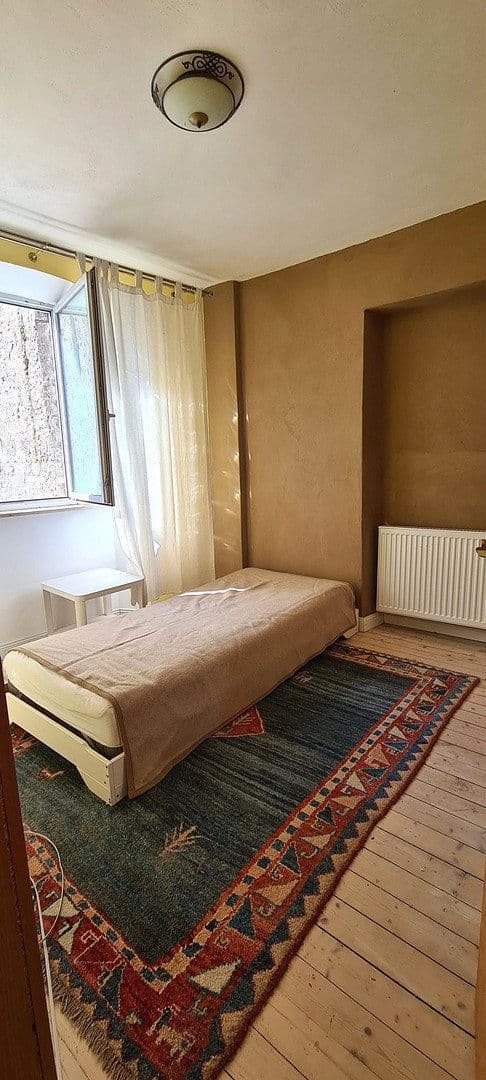 Predaj domu 374 m², pozemok 218 m², Monreal, Porýnie-Falcko Predaj domu 374 m², pozemok 218 m², Monreal, Porýnie-Falcko