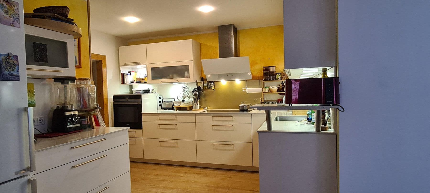 Predaj domu 374 m², pozemok 218 m², Monreal, Porýnie-Falcko Predaj domu 374 m², pozemok 218 m², Monreal, Porýnie-Falcko