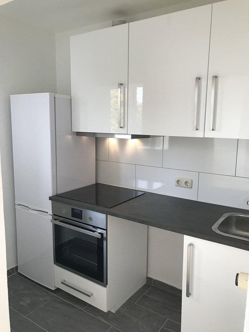 Prenájom bytu 1-izbový 34 m², Hügelstraße 251, Frankfurt am Main, Hesensko Prenájom bytu 1-izbový 34 m², Hügelstraße 251, Frankfurt am Main, Hesensko