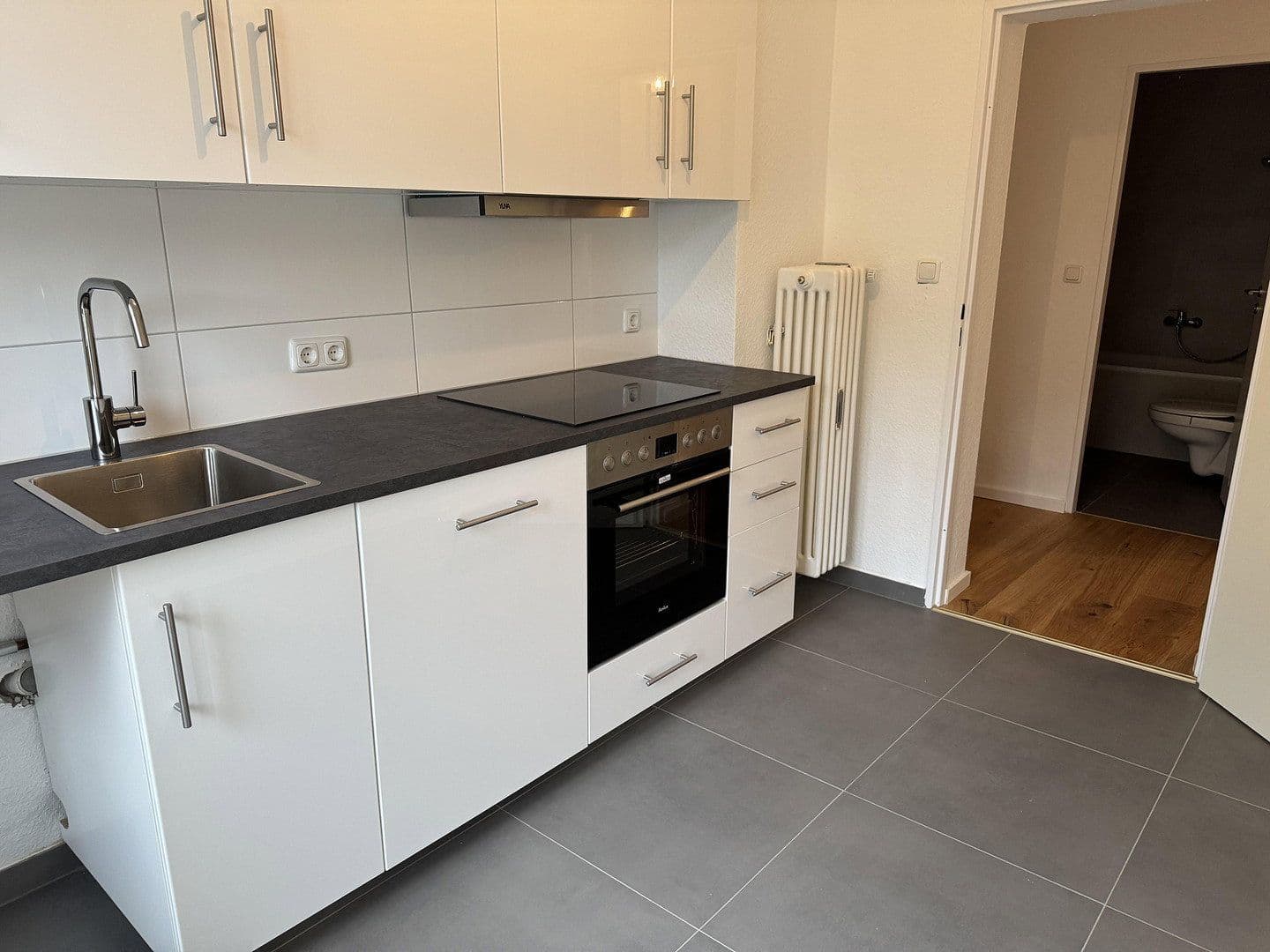 Prenájom bytu 2-izbový 66 m², Berger Straße 100, Frankfurt am Main, Hesensko Prenájom bytu 2-izbový 66 m², Berger Straße 100, Frankfurt am Main, Hesensko