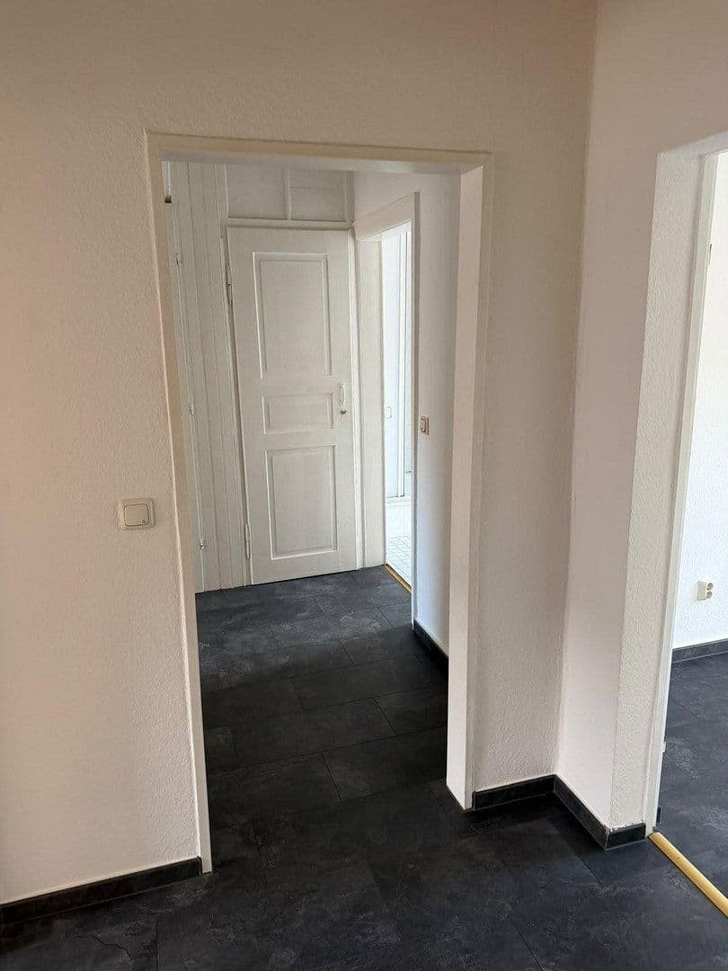 Prenájom bytu 3-izbový 57 m², Hellmundstraße 4, Wiesbaden, Hesensko Prenájom bytu 3-izbový 57 m², Hellmundstraße 4, Wiesbaden, Hesensko