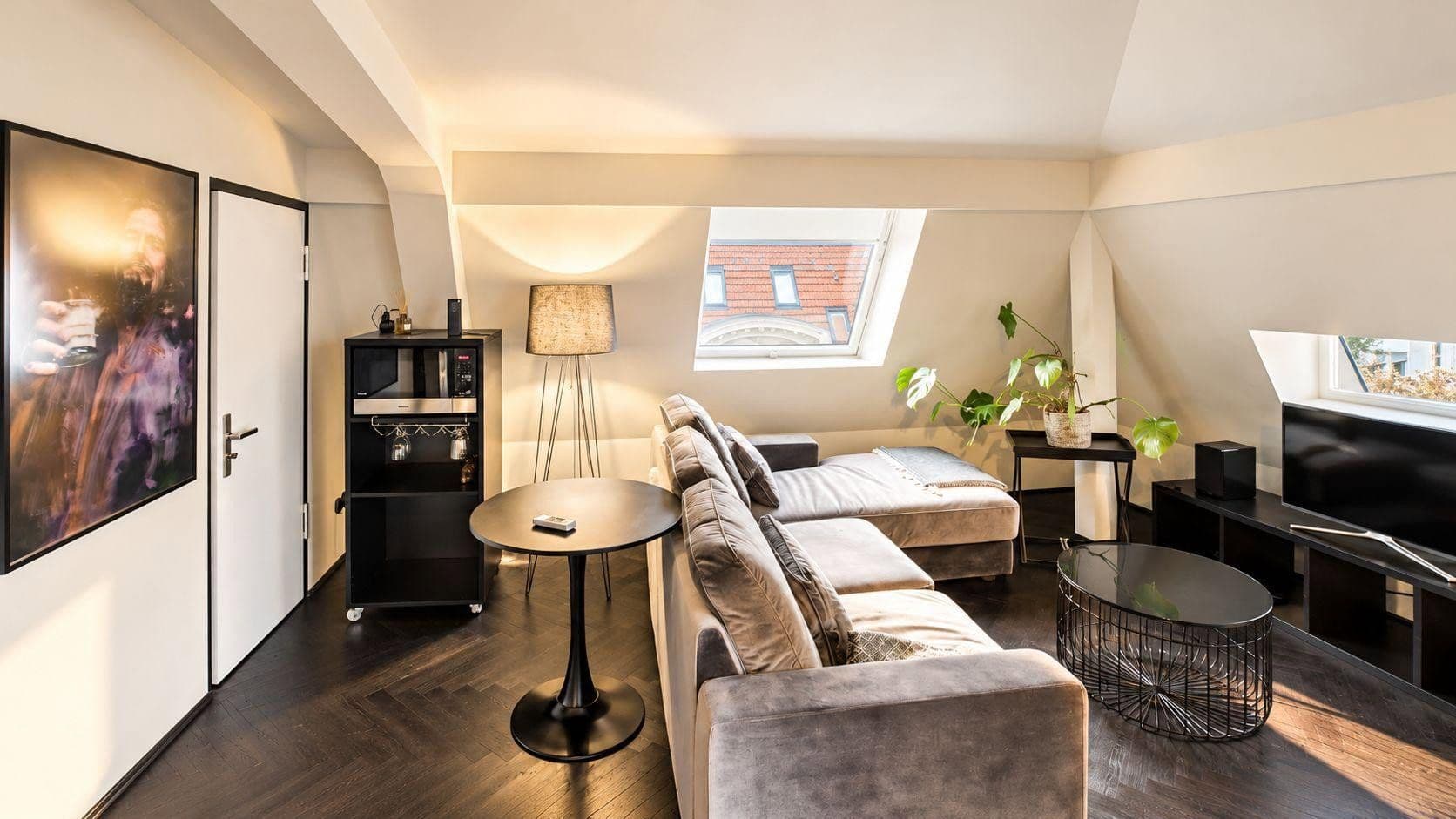 Predaj bytu 6-izbový 189 m², berlin, Berlín Predaj bytu 6-izbový 189 m², berlin, Berlín
