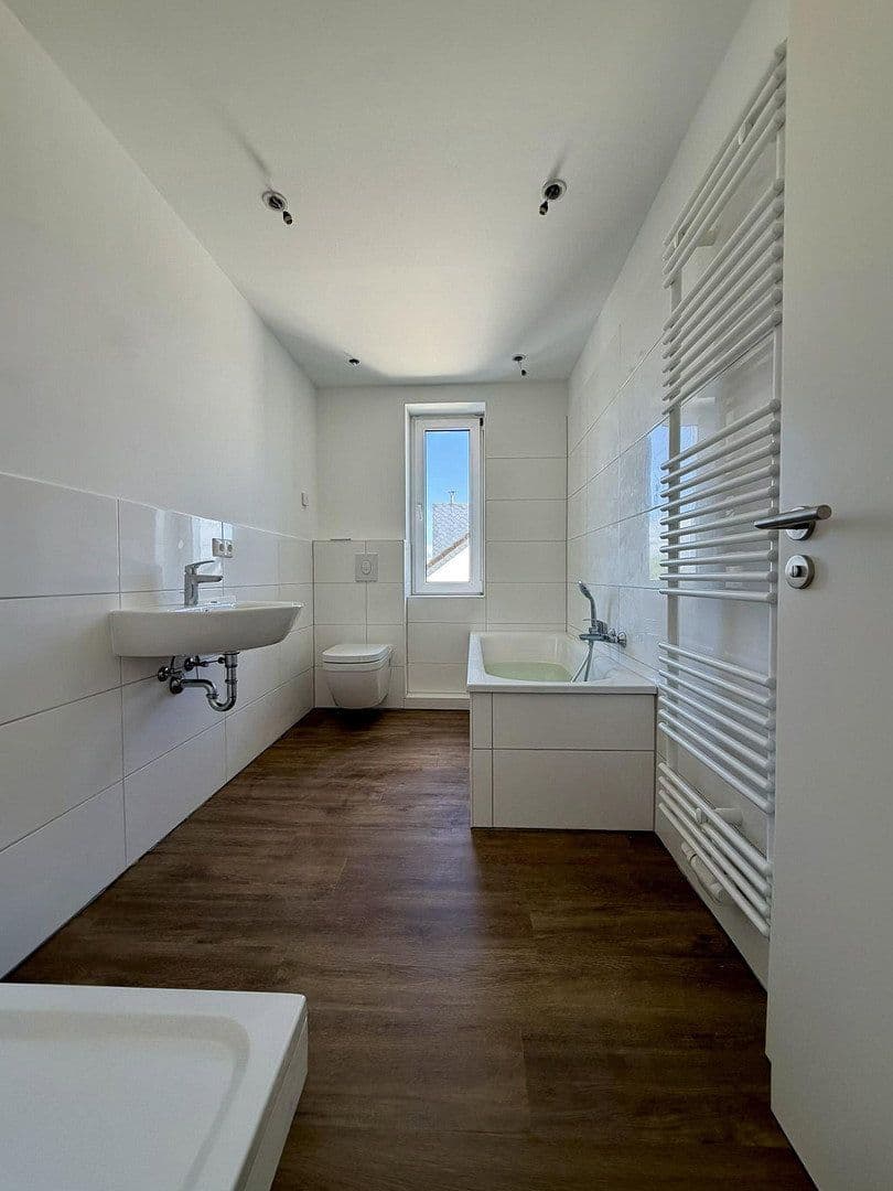 Prenájom bytu 3-izbový 84 m², Rüdersdofer Straße 33, Rüdersdorf bei Berlin, Brandenbursko Prenájom bytu 3-izbový 84 m², Rüdersdofer Straße 33, Rüdersdorf bei Berlin, Brandenbursko