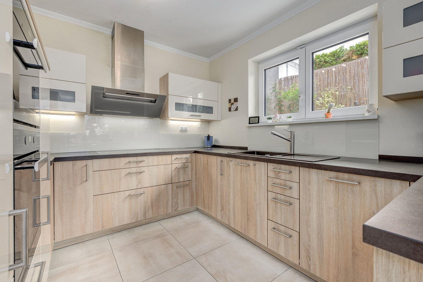 Predaj domu 185 m², pozemok 457 m², Sprendlingen, Porýnie-Falcko Predaj domu 185 m², pozemok 457 m², Sprendlingen, Porýnie-Falcko