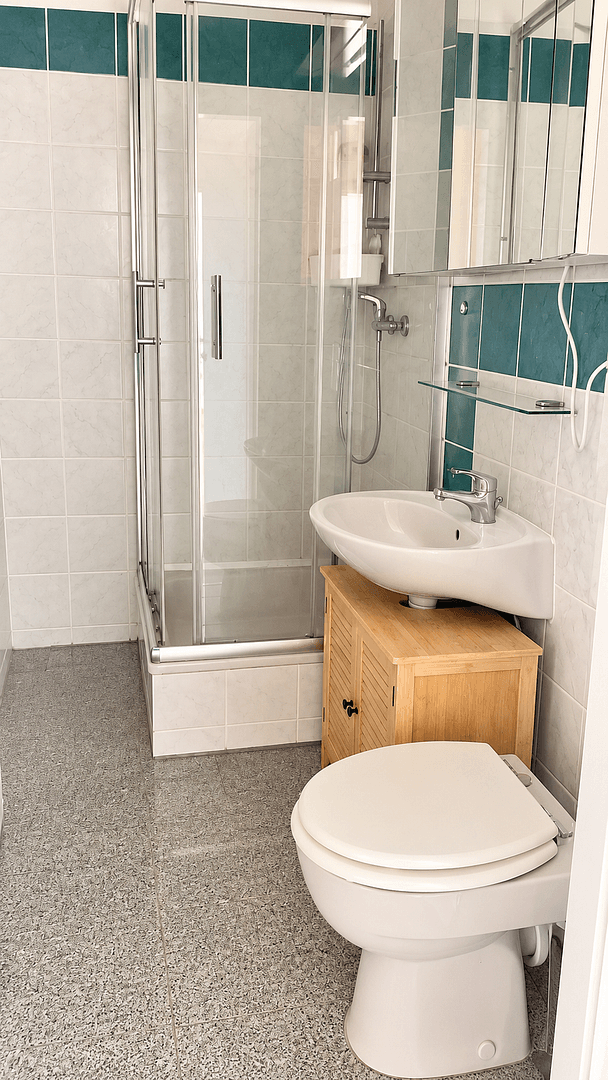 Prenájom bytu 2-izbový 66 m², Oberscheidstraße 9, Bochum, Severné Porýnie - Westfálsko Prenájom bytu 2-izbový 66 m², Oberscheidstraße 9, Bochum, Severné Porýnie - Westfálsko