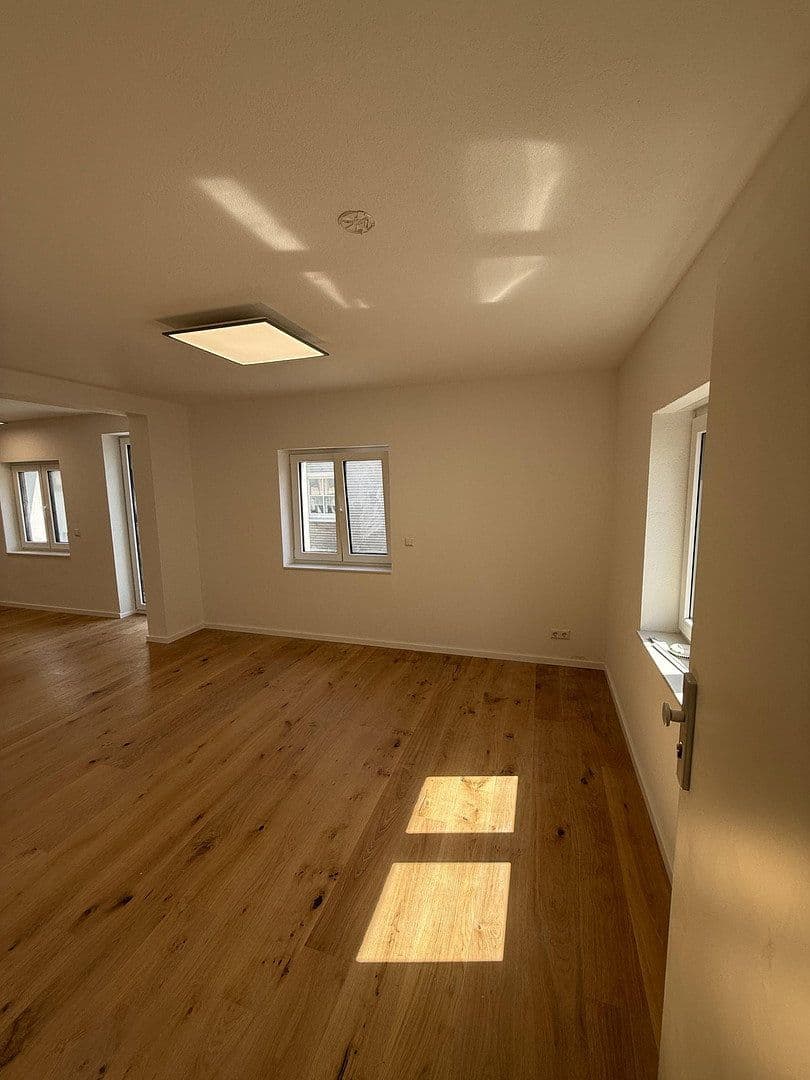 Predaj bytu 3-izbový 87 m², Gärtringen, Bádensko-Wurttembersko Predaj bytu 3-izbový 87 m², Gärtringen, Bádensko-Wurttembersko
