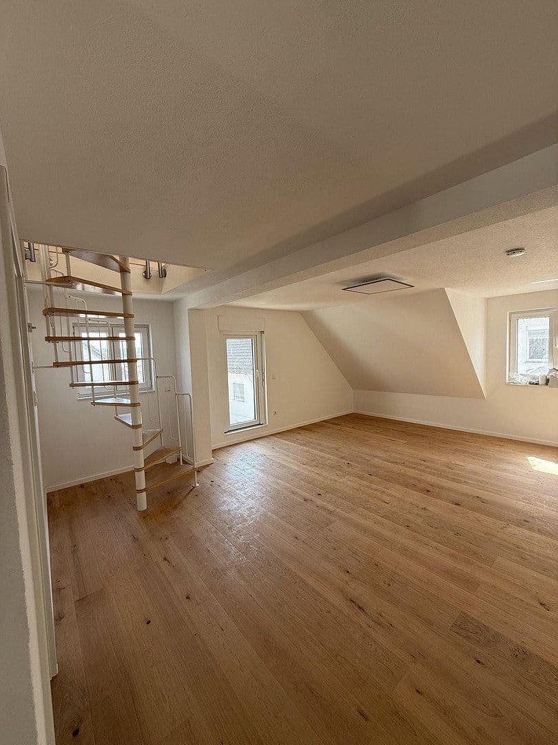 Predaj bytu 3-izbový 87 m², Gärtringen, Bádensko-Wurttembersko Predaj bytu 3-izbový 87 m², Gärtringen, Bádensko-Wurttembersko