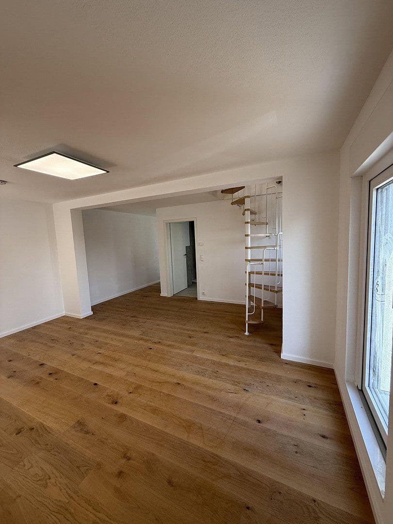 Predaj bytu 3-izbový 87 m², Gärtringen, Bádensko-Wurttembersko Predaj bytu 3-izbový 87 m², Gärtringen, Bádensko-Wurttembersko