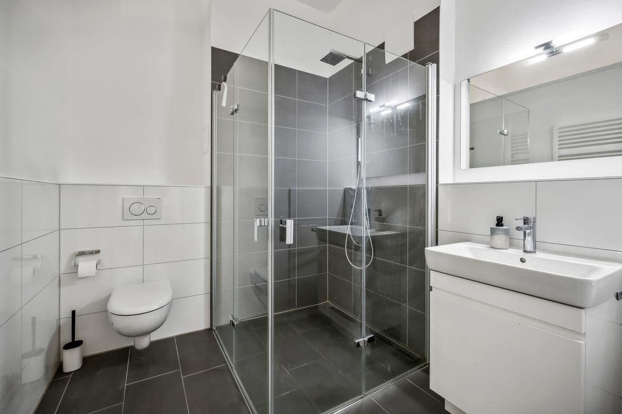 Prenájom bytu 1-izbový 40 m², Am Tierpark 25, Berlin, Berlín Prenájom bytu 1-izbový 40 m², Am Tierpark 25, Berlin, Berlín