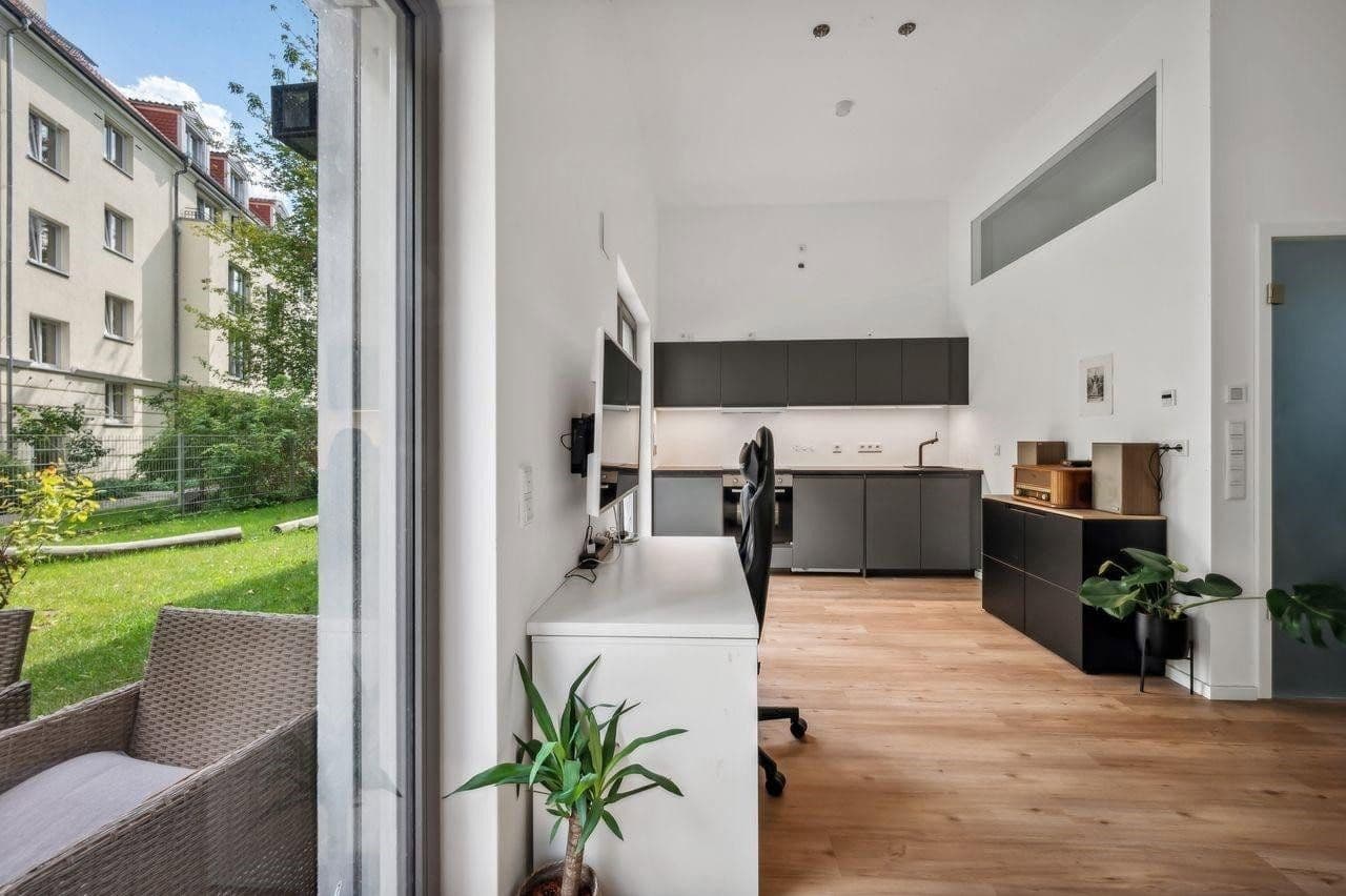 Prenájom bytu 1-izbový 40 m², Am Tierpark 25, Berlin, Berlín Prenájom bytu 1-izbový 40 m², Am Tierpark 25, Berlin, Berlín