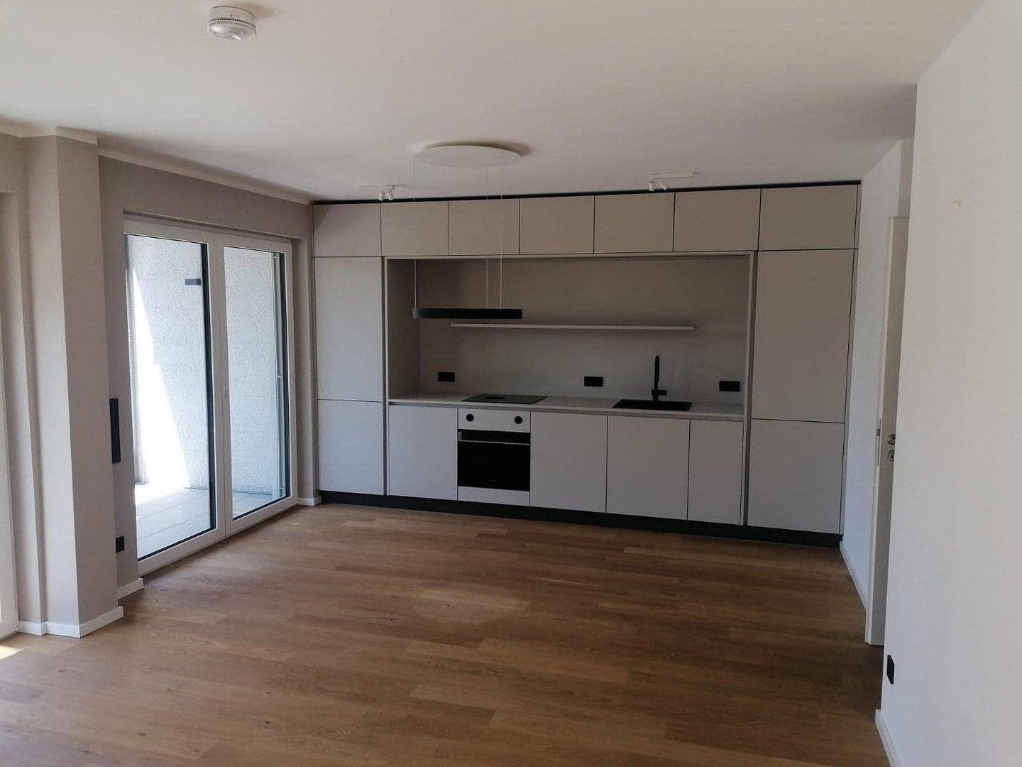 Predaj bytu 3-izbový 74 m², Hubertusstraße 56, Fürstenfeldbruck, Bavorsko Predaj bytu 3-izbový 74 m², Hubertusstraße 56, Fürstenfeldbruck, Bavorsko
