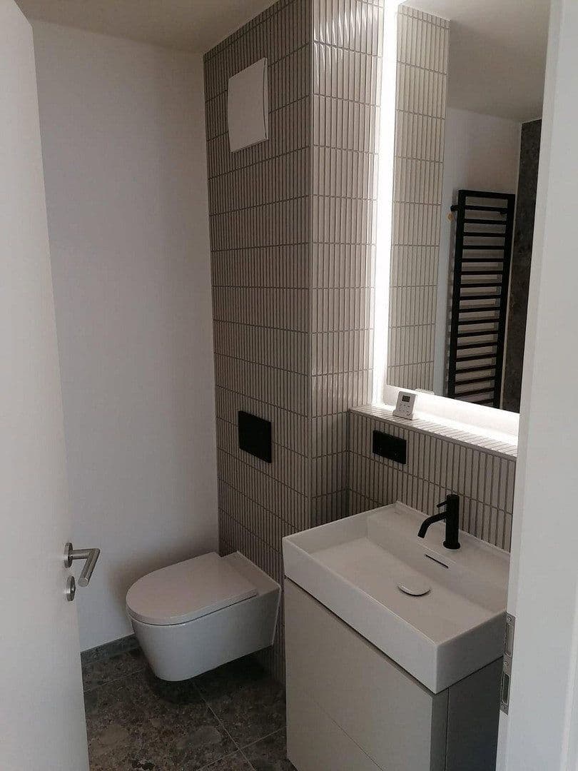 Predaj bytu 3-izbový 74 m², Hubertusstraße 56, Fürstenfeldbruck, Bavorsko Predaj bytu 3-izbový 74 m², Hubertusstraße 56, Fürstenfeldbruck, Bavorsko