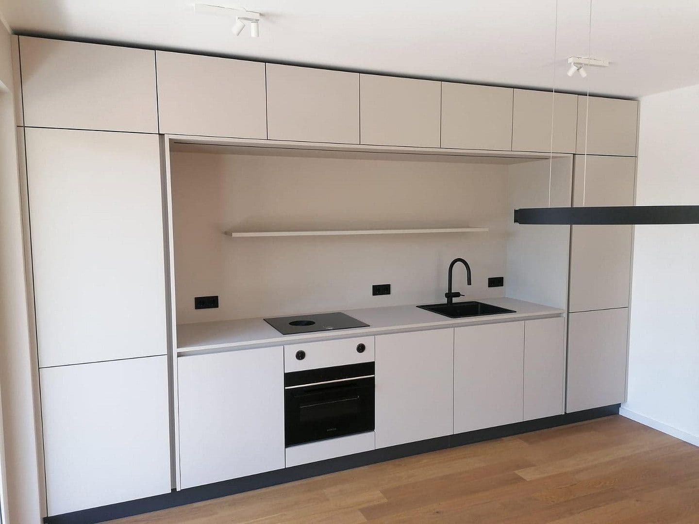 Predaj bytu 3-izbový 74 m², Hubertusstraße 56, Fürstenfeldbruck, Bavorsko Predaj bytu 3-izbový 74 m², Hubertusstraße 56, Fürstenfeldbruck, Bavorsko