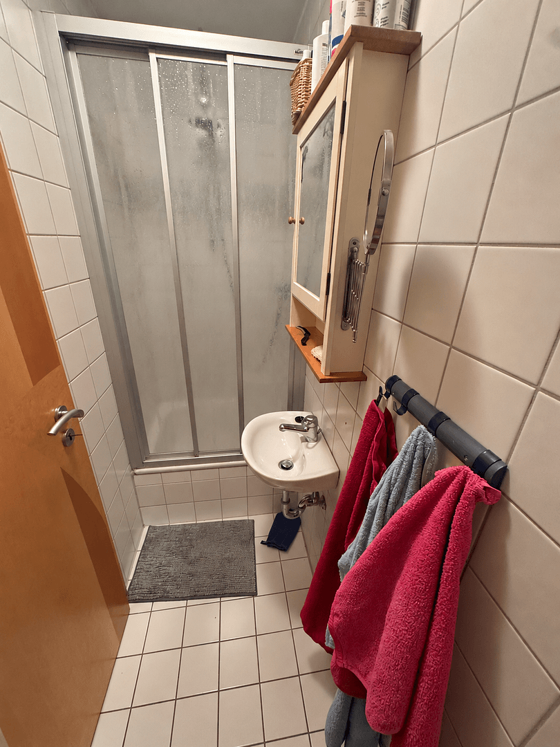 Prenájom bytu 4-izbový 98 m², Eltingplatz, Essen, Severné Porýnie - Westfálsko Prenájom bytu 4-izbový 98 m², Eltingplatz, Essen, Severné Porýnie - Westfálsko