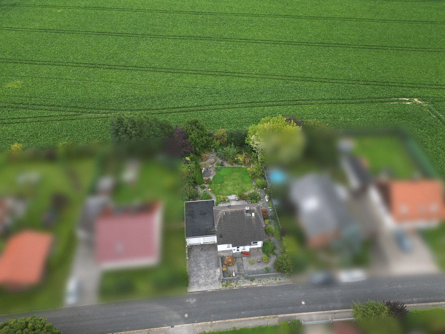 Predaj domu 115 m², pozemok 800 m², Coppenbrügge, Dolné Sasko Predaj domu 115 m², pozemok 800 m², Coppenbrügge, Dolné Sasko
