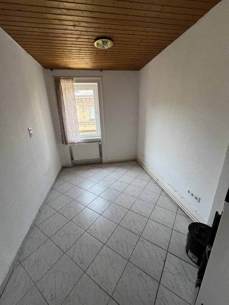 Prenájom bytu 4-izbový 73 m², Jahnstraße 21, Wiesbaden, Hesensko Prenájom bytu 4-izbový 73 m², Jahnstraße 21, Wiesbaden, Hesensko