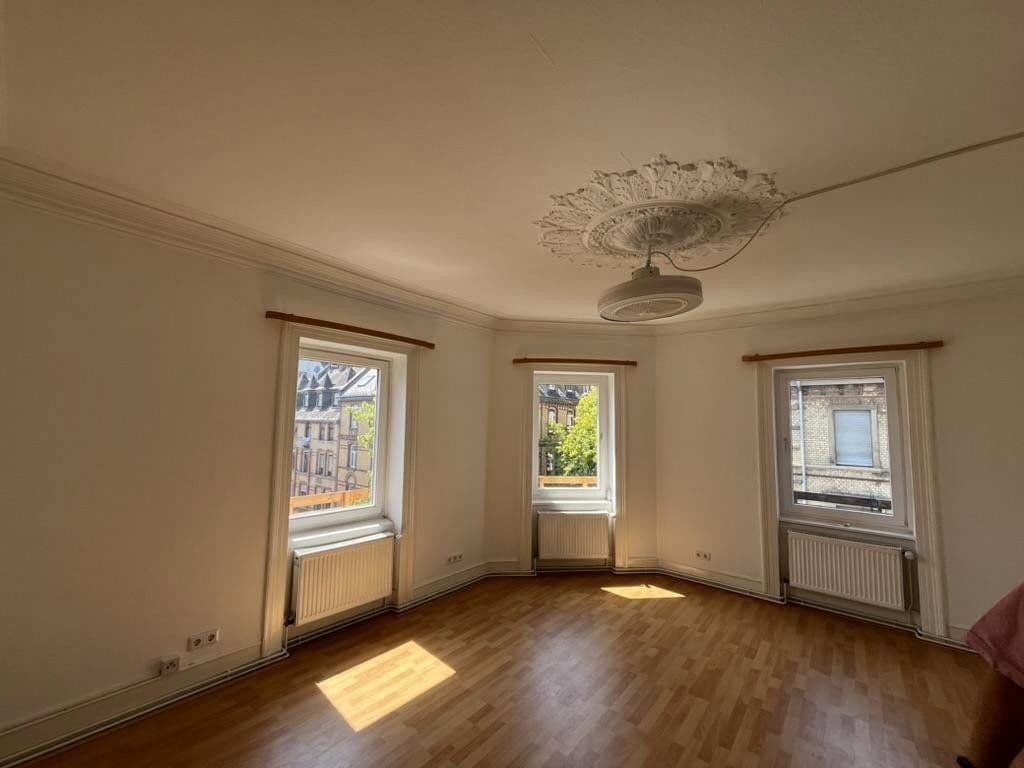 Prenájom bytu 4-izbový 73 m², Jahnstraße 21, Wiesbaden, Hesensko Prenájom bytu 4-izbový 73 m², Jahnstraße 21, Wiesbaden, Hesensko
