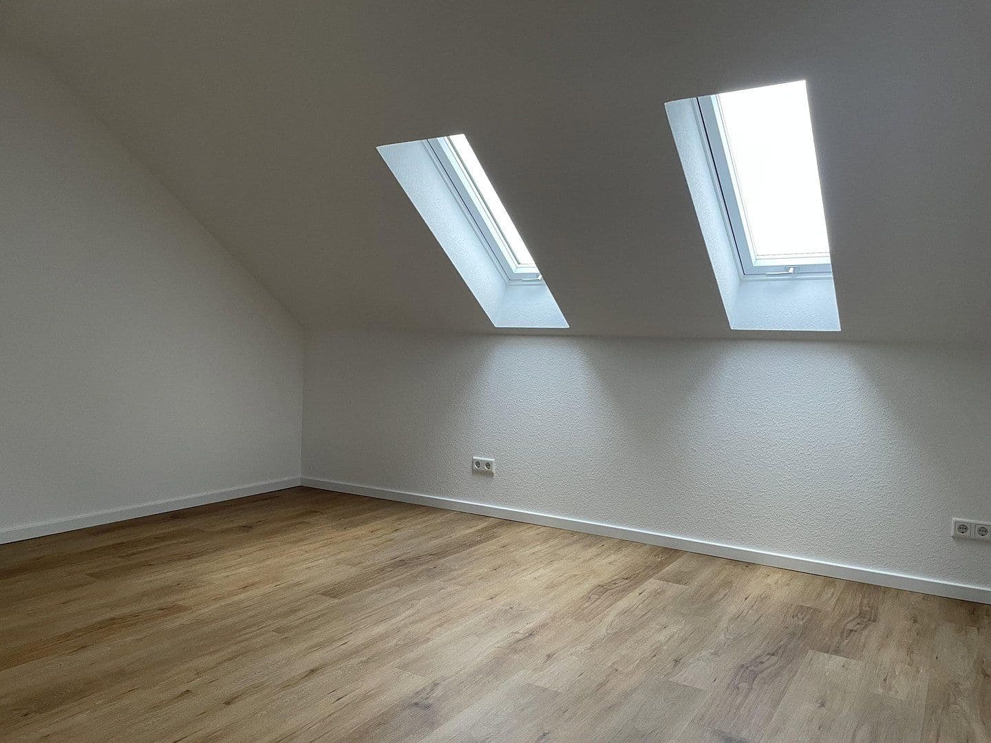 Predaj bytu 2-izbový 73 m², Garbsen, Dolné Sasko Predaj bytu 2-izbový 73 m², Garbsen, Dolné Sasko