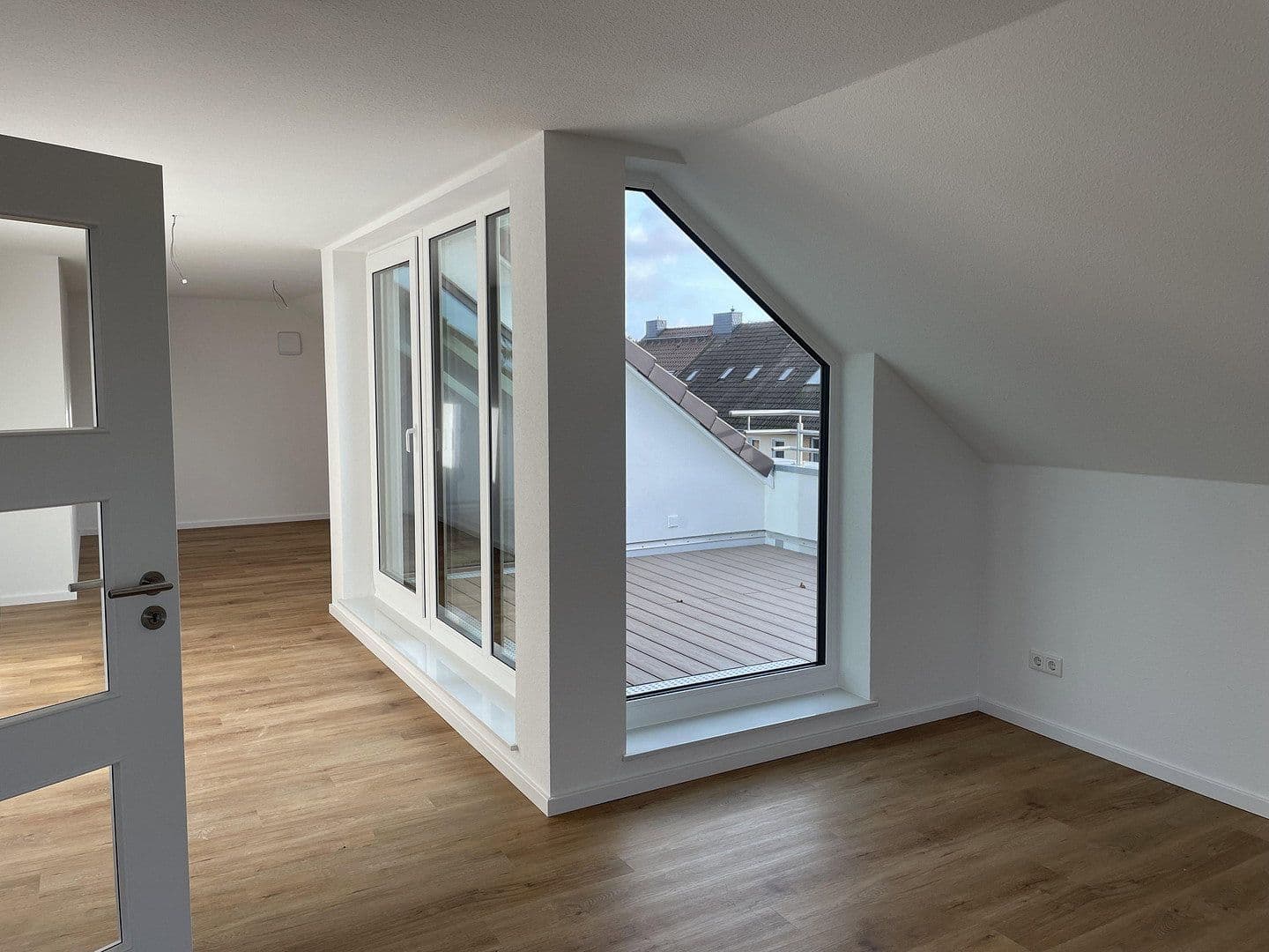 Predaj bytu 2-izbový 73 m², Garbsen, Dolné Sasko Predaj bytu 2-izbový 73 m², Garbsen, Dolné Sasko