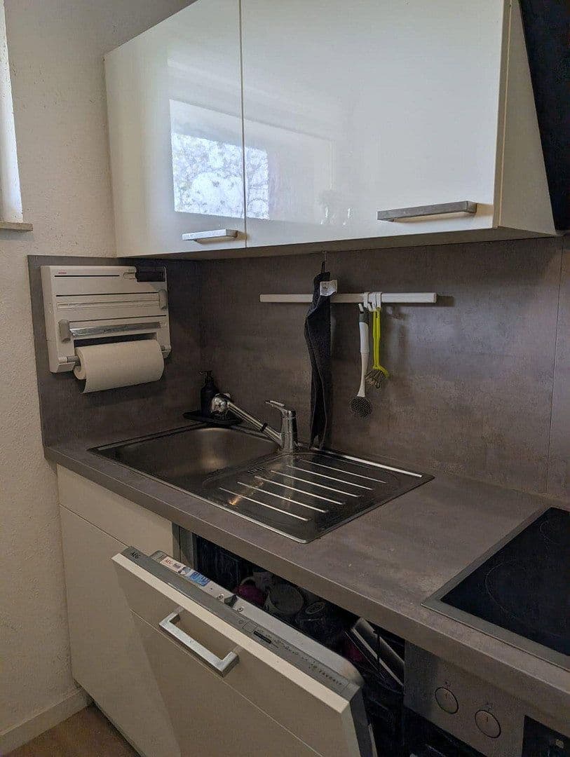 Prenájom bytu 2-izbový 60 m², Kasinostr. 89, Darmstadt, Hesensko Prenájom bytu 2-izbový 60 m², Kasinostr. 89, Darmstadt, Hesensko