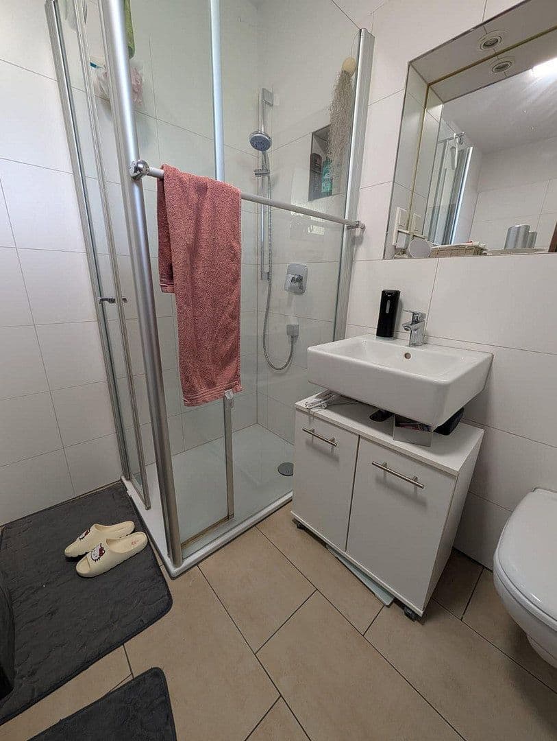 Prenájom bytu 2-izbový 60 m², Kasinostr. 89, Darmstadt, Hesensko Prenájom bytu 2-izbový 60 m², Kasinostr. 89, Darmstadt, Hesensko