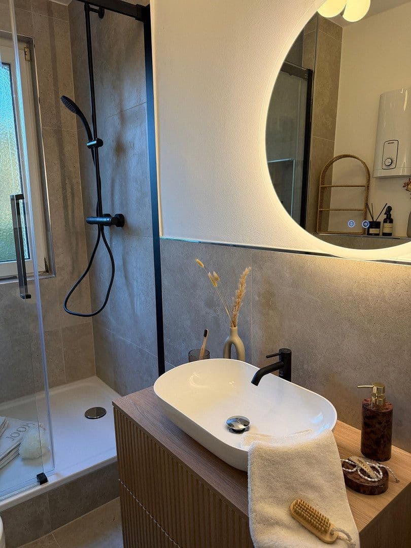 Predaj bytu 3-izbový 78 m², Mülheim an der Ruhr, Severné Porýnie - Westfálsko Predaj bytu 3-izbový 78 m², Mülheim an der Ruhr, Severné Porýnie - Westfálsko