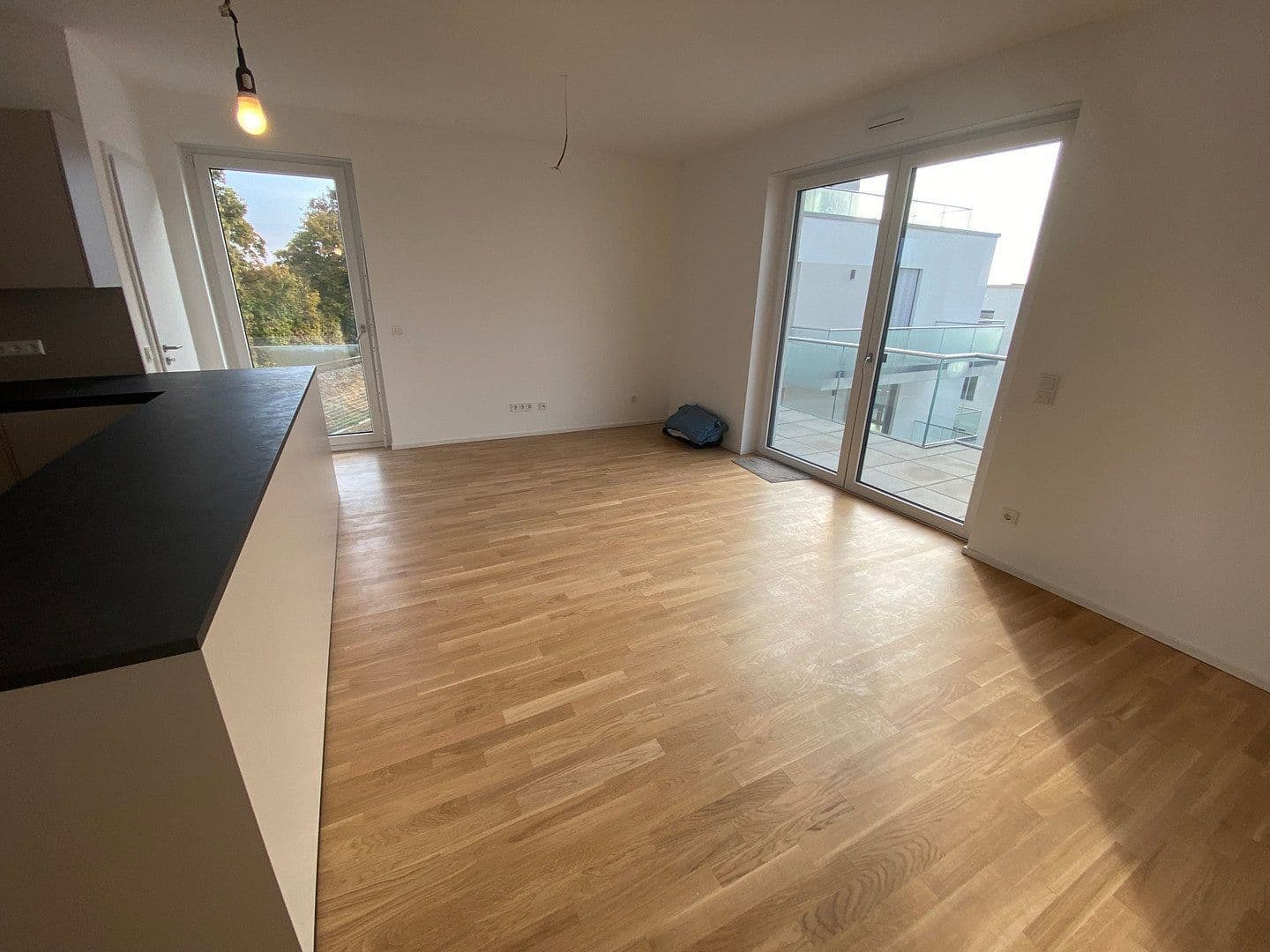 Prenájom bytu 4-izbový 105 m², Speyer, Porýnie-Falcko Prenájom bytu 4-izbový 105 m², Speyer, Porýnie-Falcko
