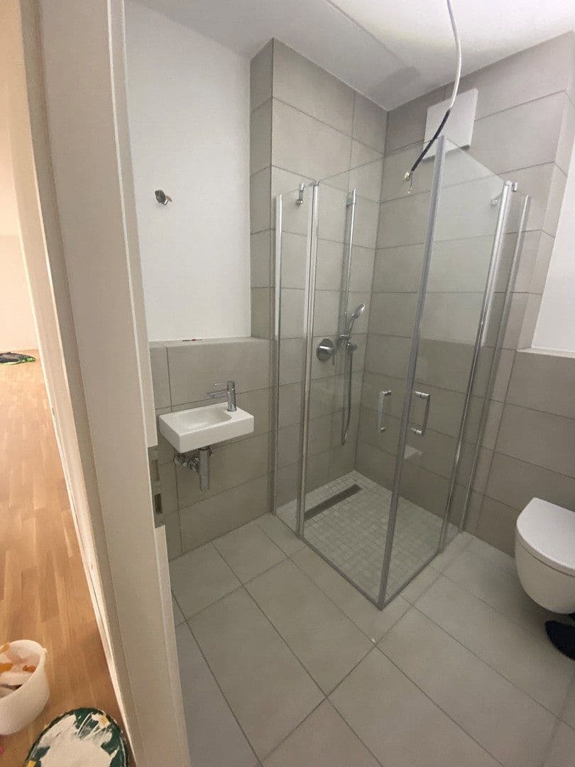 Prenájom bytu 4-izbový 105 m², Speyer, Porýnie-Falcko Prenájom bytu 4-izbový 105 m², Speyer, Porýnie-Falcko