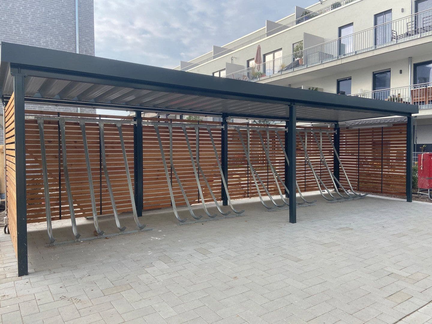 Prenájom bytu 4-izbový 105 m², Speyer, Porýnie-Falcko Prenájom bytu 4-izbový 105 m², Speyer, Porýnie-Falcko