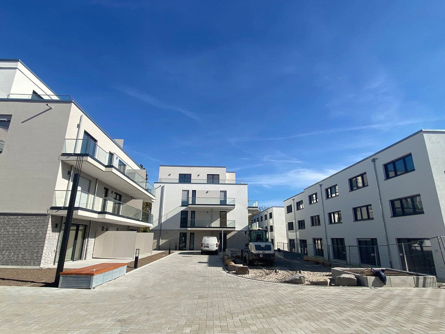 Prenájom bytu 4-izbový 105 m², Speyer, Porýnie-Falcko Prenájom bytu 4-izbový 105 m², Speyer, Porýnie-Falcko