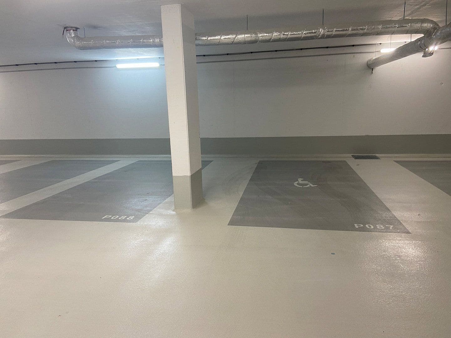 Prenájom bytu 4-izbový 105 m², Speyer, Porýnie-Falcko Prenájom bytu 4-izbový 105 m², Speyer, Porýnie-Falcko
